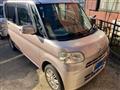 2011 Daihatsu Tanto
