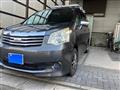 2010 Toyota Noah