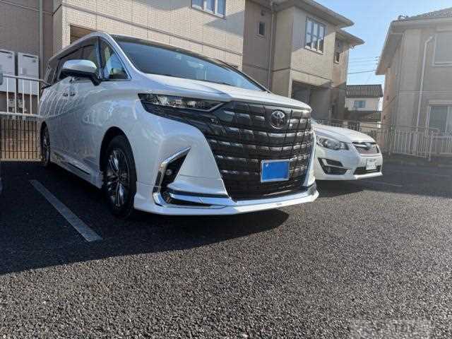 2024 Toyota Alphard Hybrid