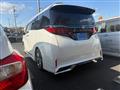 2024 Toyota Alphard Hybrid
