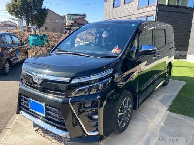 2021 Toyota Voxy