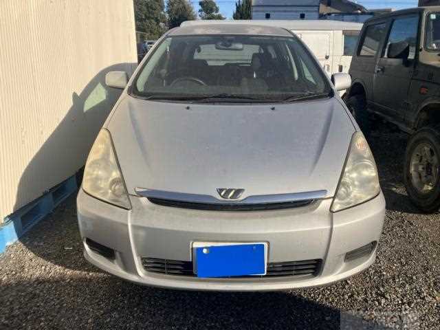 2003 Toyota Wish