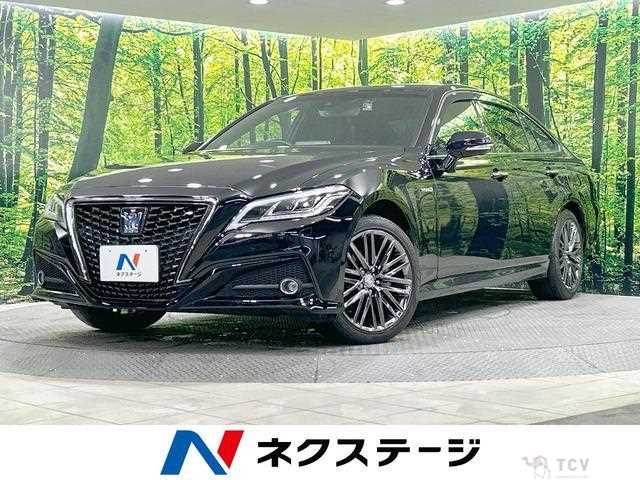 2019 Toyota Crown Hybrid