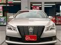 2013 Toyota Crown Hybrid