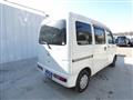 2009 Daihatsu Hijet Van