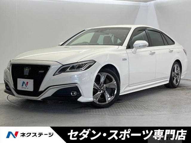 2018 Toyota Crown Hybrid