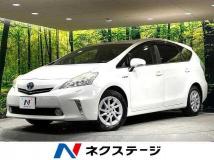 2013 Toyota PRIUS α