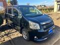 2009 Toyota Noah
