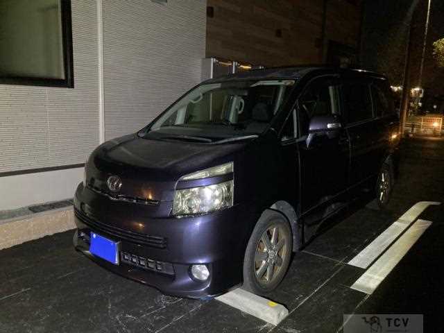 2009 Toyota Voxy