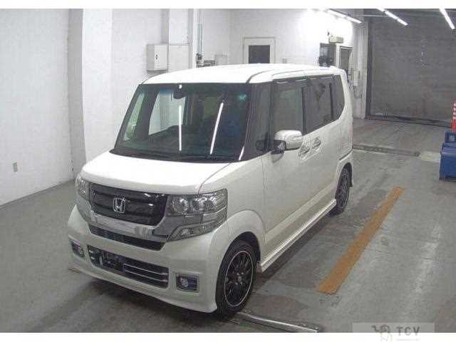 2017 Honda N BOX