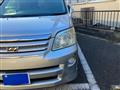 2006 Toyota Noah