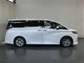 2023 Toyota Alphard Hybrid