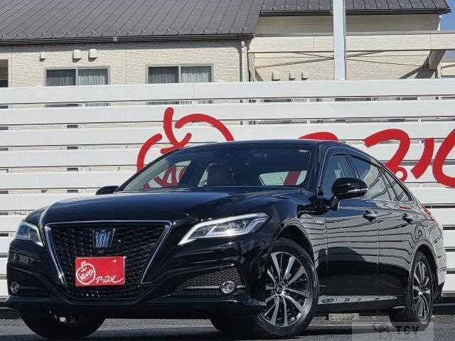 2019 Toyota Crown Hybrid