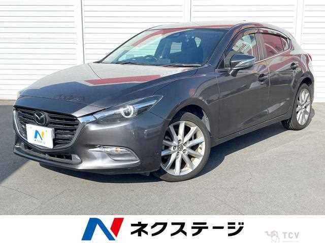 2017 Mazda Axela