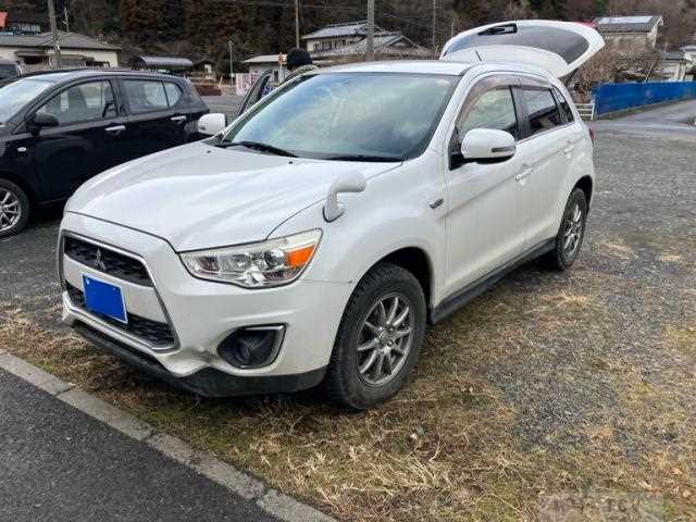 2013 Mitsubishi RVR