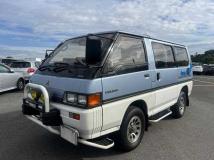 1990 Mitsubishi Delica Starwagon