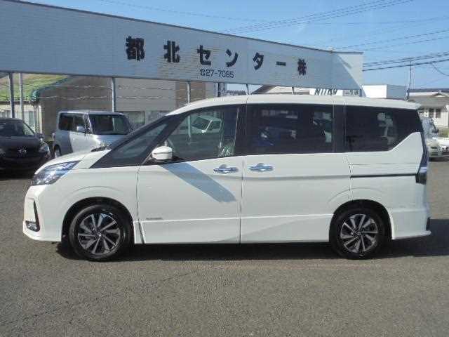 Nissan Serena 2022 — фото 3 купить в Москве