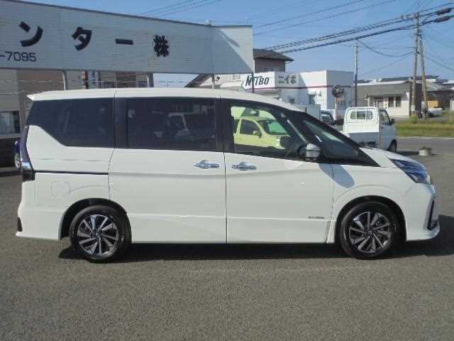 Nissan Serena 2022 — фото 9 купить в Москве