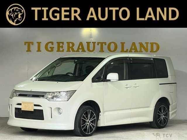 2007 Mitsubishi Delica D5