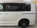 2007 Mitsubishi Delica D5