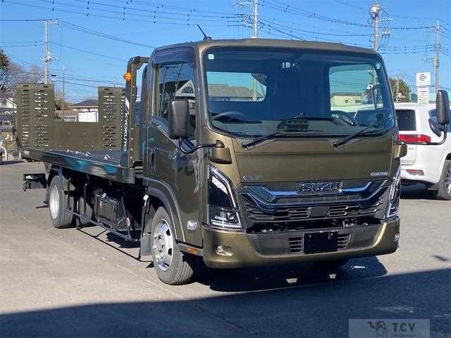 2025 Isuzu Elf Truck