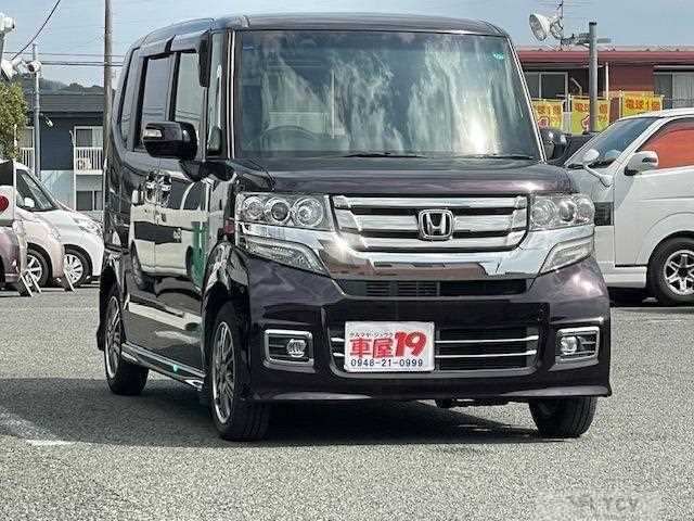 2017 Honda N BOX