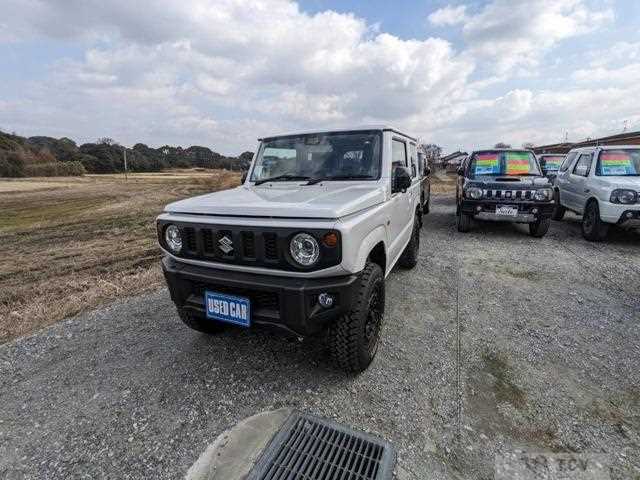 2023 Suzuki Jimny