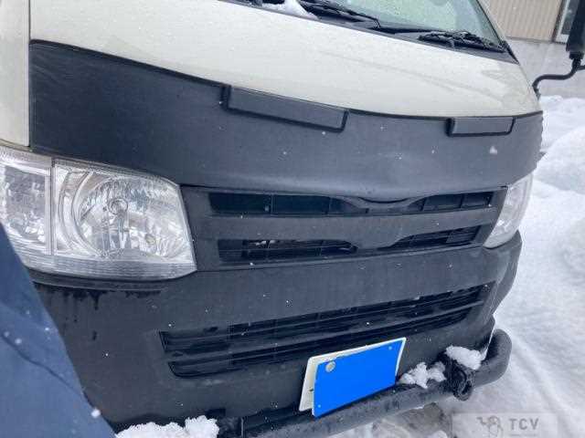 2013 Toyota Hiace Van