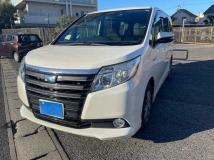 2015 Toyota Noah