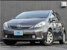 2012 Toyota PRIUS α