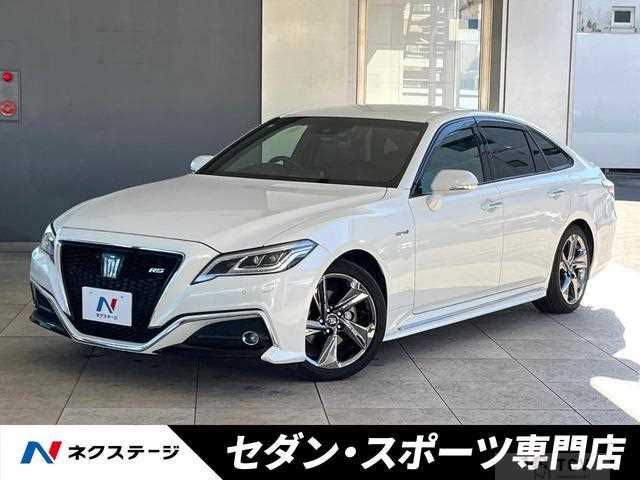 2018 Toyota Crown Hybrid