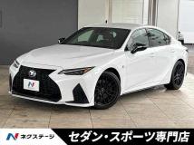 2022 Lexus IS