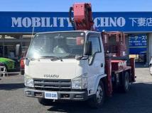 2014 Isuzu Elf Truck