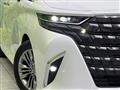 2024 Toyota Alphard Hybrid