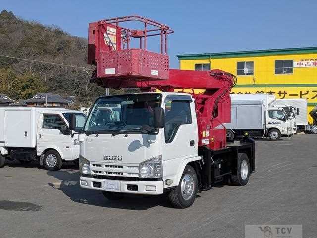 2012 Isuzu Elf Truck