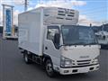 2021 Isuzu Elf Truck