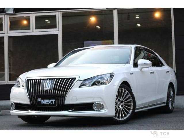 2013 Toyota Crown Majesta