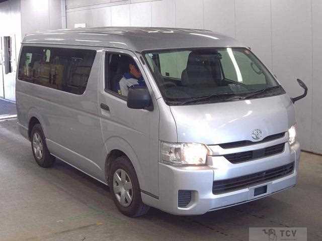 2022 Toyota Hiace Wagon