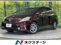2013 Toyota PRIUS α