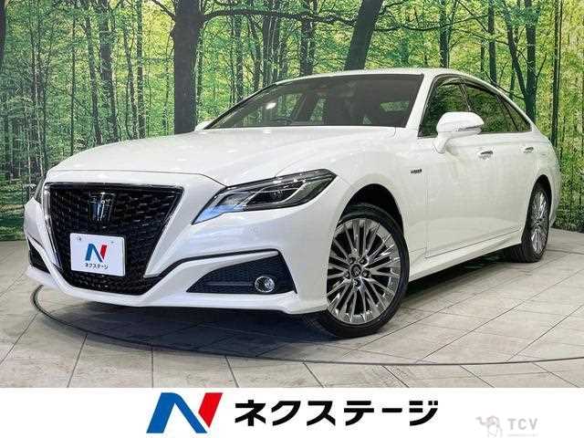 2020 Toyota Crown Hybrid