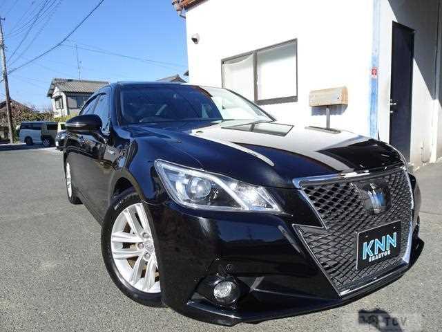 2014 Toyota Crown Hybrid