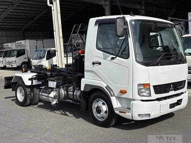 2024 Mitsubishi Fuso Fighter