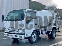 2017 Isuzu Elf Truck