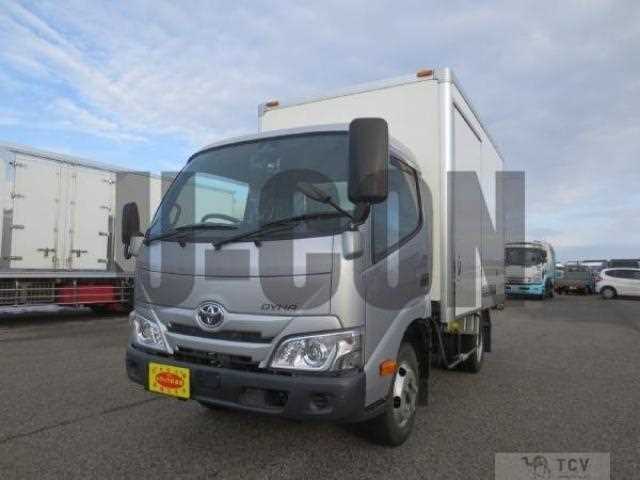 2022 Toyota Dyna Truck
