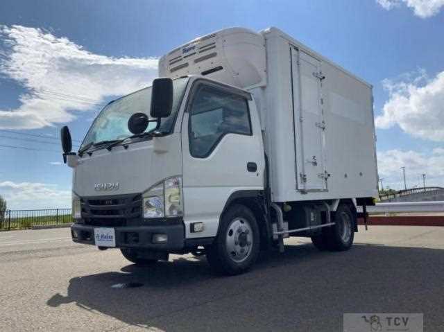 2020 Isuzu Elf Truck