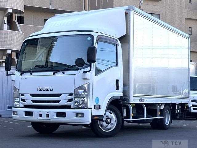 2016 Isuzu Elf Truck