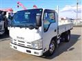 2012 Isuzu Elf Truck