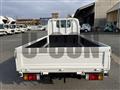 2013 Isuzu Elf Truck