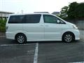 2004 Toyota Alphard V