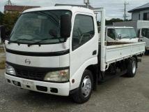 2005 Hino Dutro